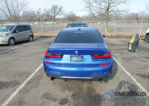 2021 BMW 330Xi из США, поврежденный, VIN 3MW5R7J02M8C00695